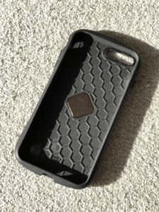 iPhone８plusのケース、Gravity Shock Resist Case